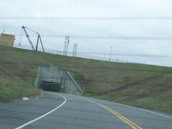 Tunnel under the Eisenhower Lock